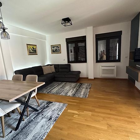 Apartmani Jedro ラファイロヴィチ エクステリア 写真