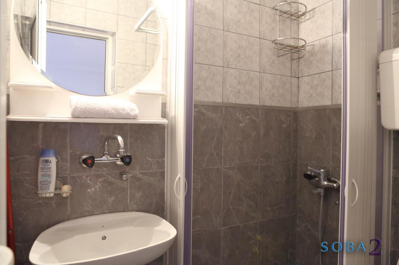 Apartmani Jedro ラファイロヴィチ エクステリア 写真