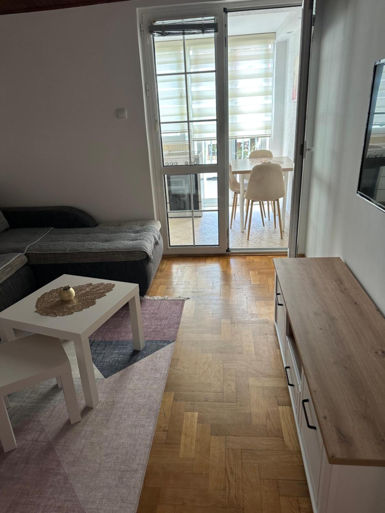 Apartmani Jedro ラファイロヴィチ エクステリア 写真